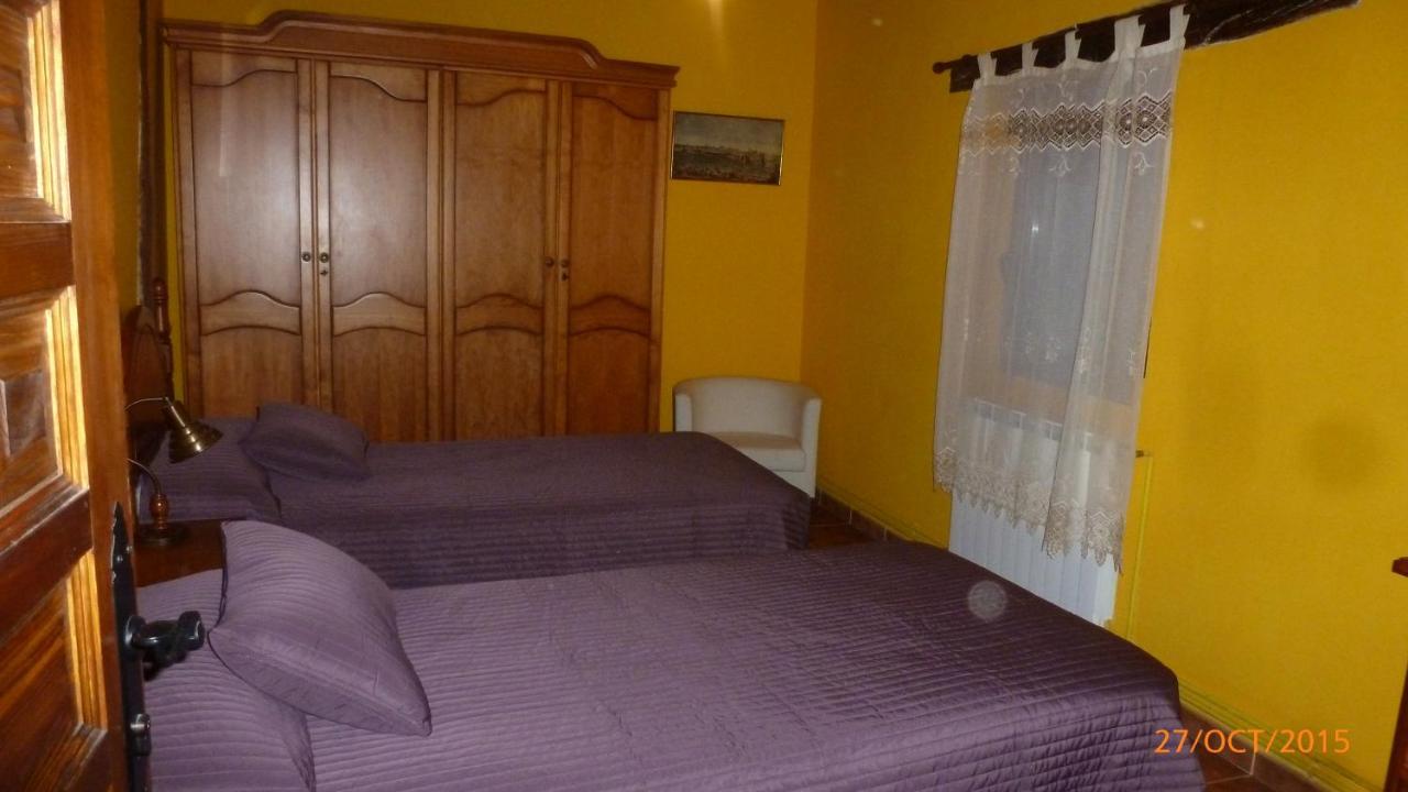 Casa Rural Marina Curiel de Duero Екстер'єр фото